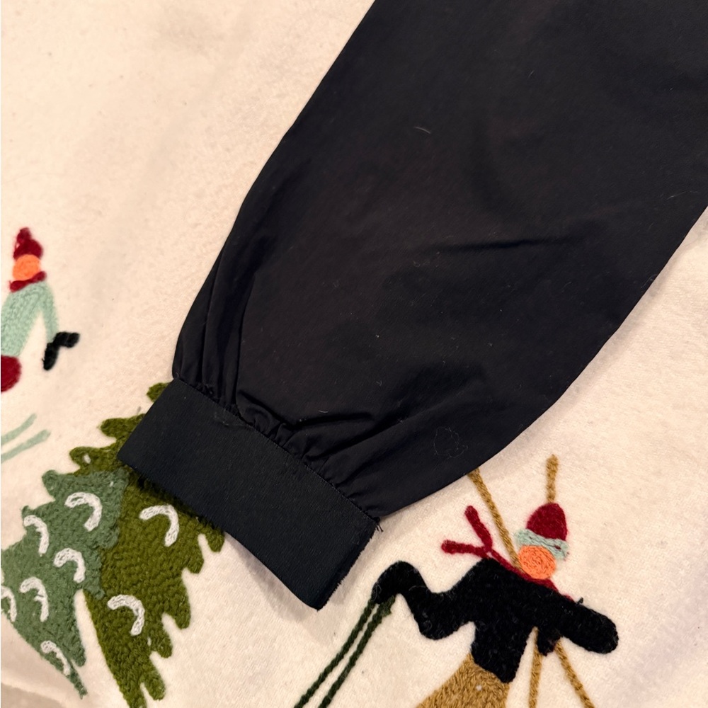 Nike Woman’s Black Joggers - Picture 5 of 8